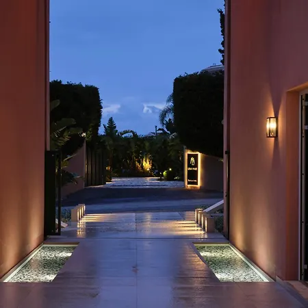 Lena Mare Boutique Hotel 4*