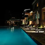Lena Mare Boutique Hotel 4*
