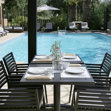 Otel Lena Mare Boutique Acharavi (Corfu)