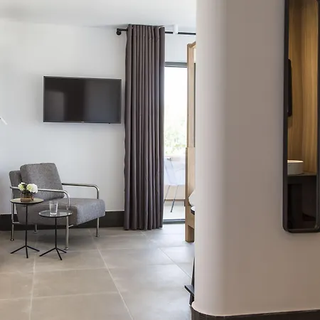 Lena Mare Boutique Ахарави