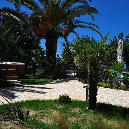 Lena Mare Boutique Hotel 4*